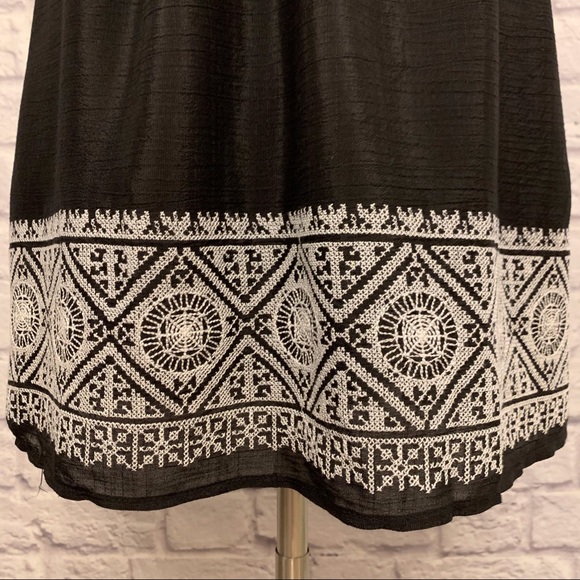 Three Pink Hearts Embroidered Lined Dress - Picture 5 of 11